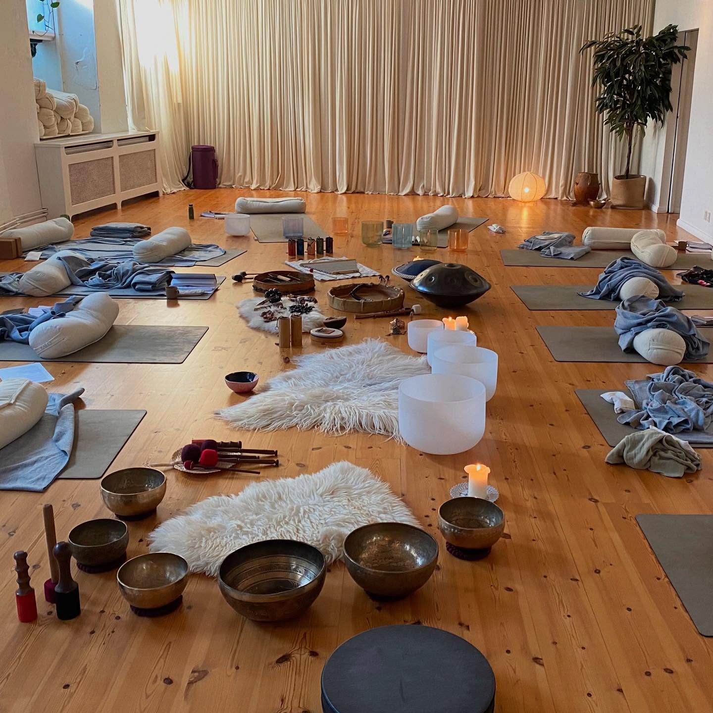 Sean Bolton sound bowls